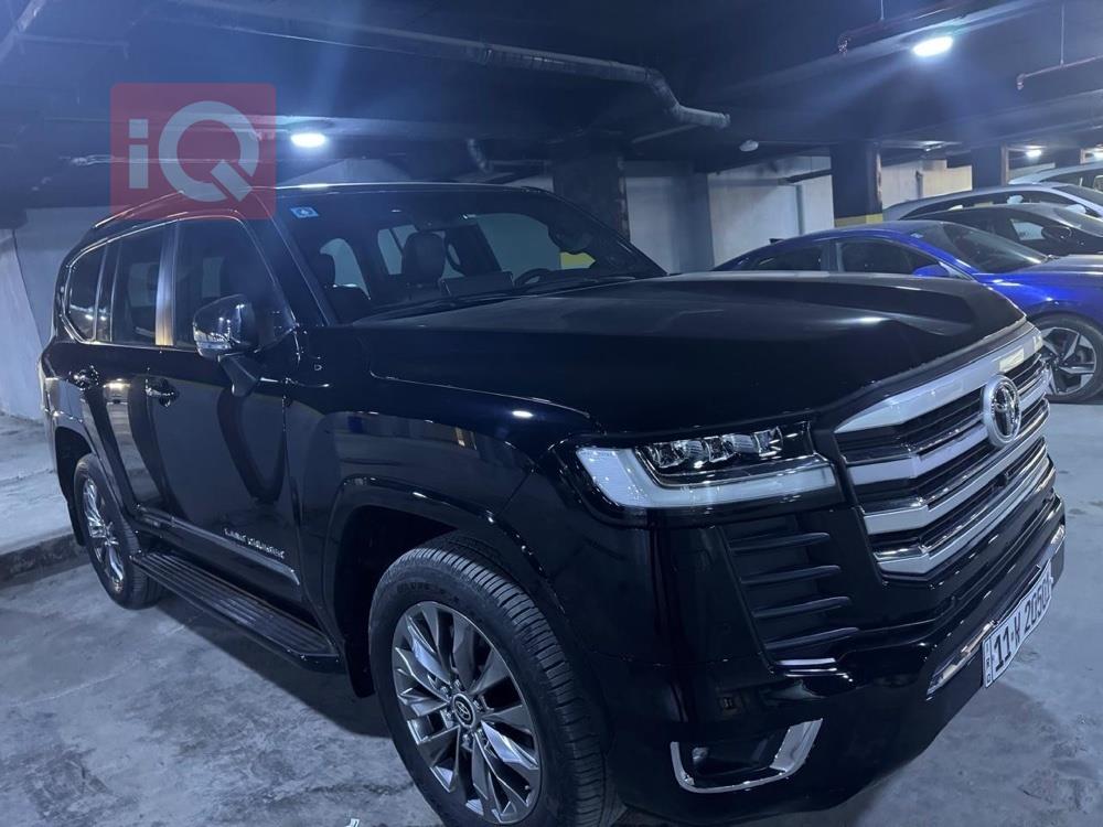 تويوتا لاندكروزر